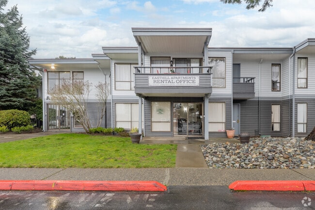 Leasing Office - Easthill Apartments