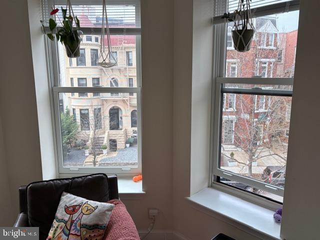 Photo - 1733 20th St NW Unit 302