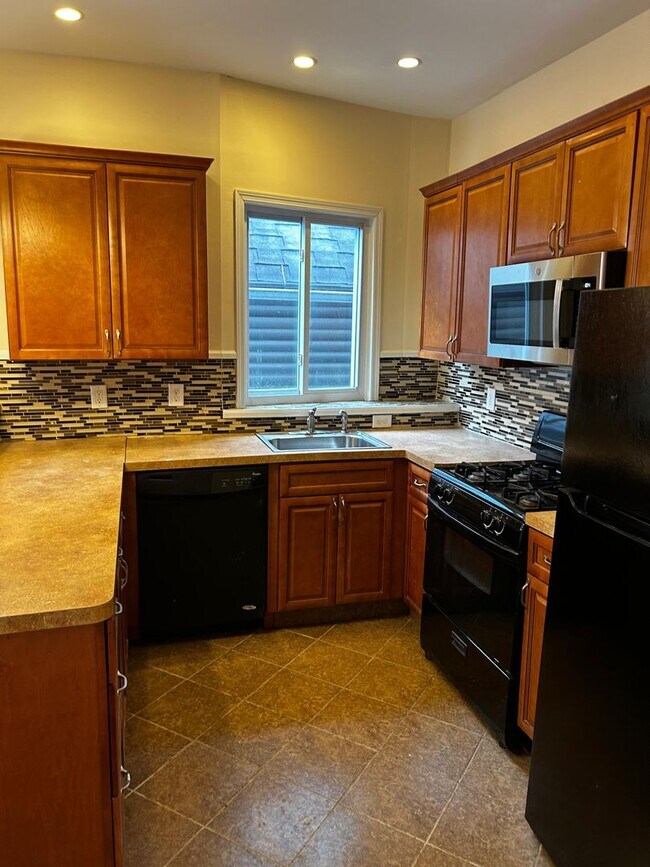 Photo - 1326 E Gibson St Unidad 3