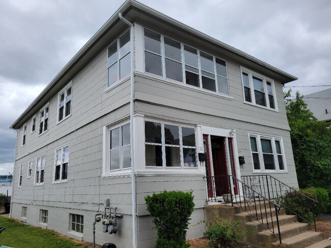 Photo - 24 Kilvert St Unit 1