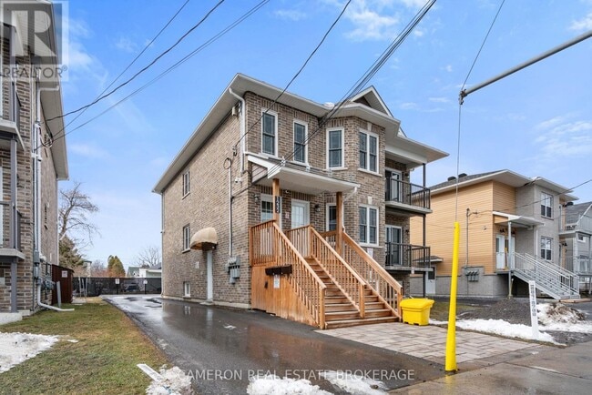 Photo - 1232 Cumberland St Unité A