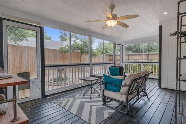 Photo - 9831 Briar Ridge Dr