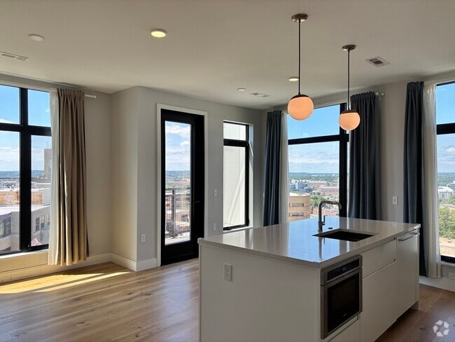 Building Photo - 191 Washington St Unit 725 Rental