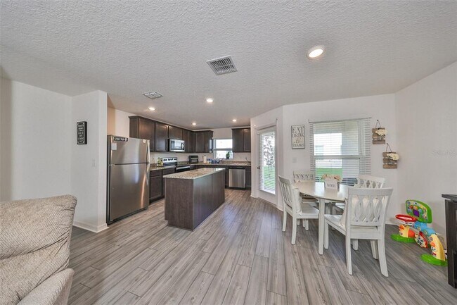 5311 New Friendship Pl