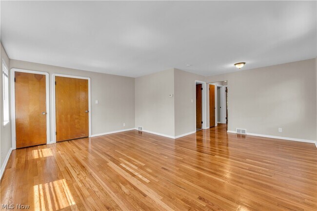 Photo - 20571 S Lake Shore Unit 2/UP
