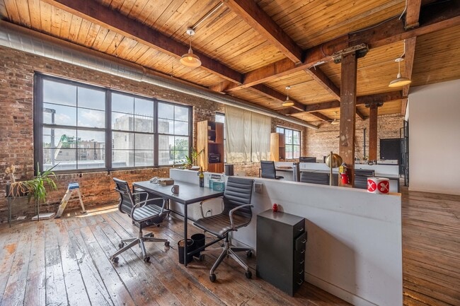 Photo - 3124 W Carroll Ave Unidad 2