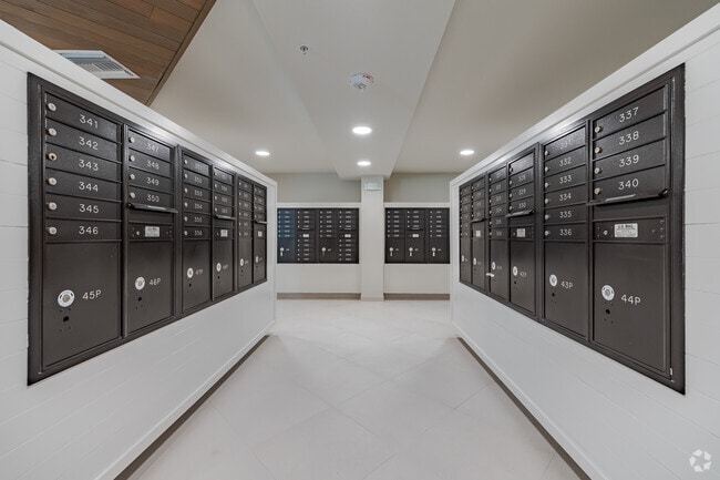 Sala de correo - Marina Club Apartment homes