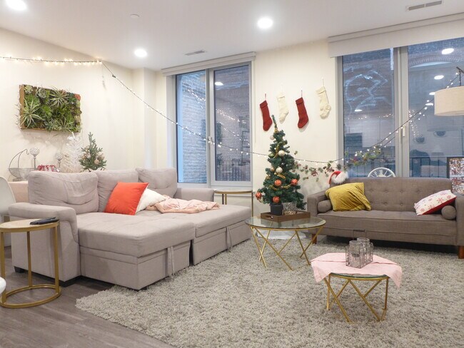 Photo - 34 Cunard St