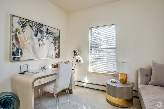 Springbrook Cercle Apartments - Oak Creek, WI | ForRent.com