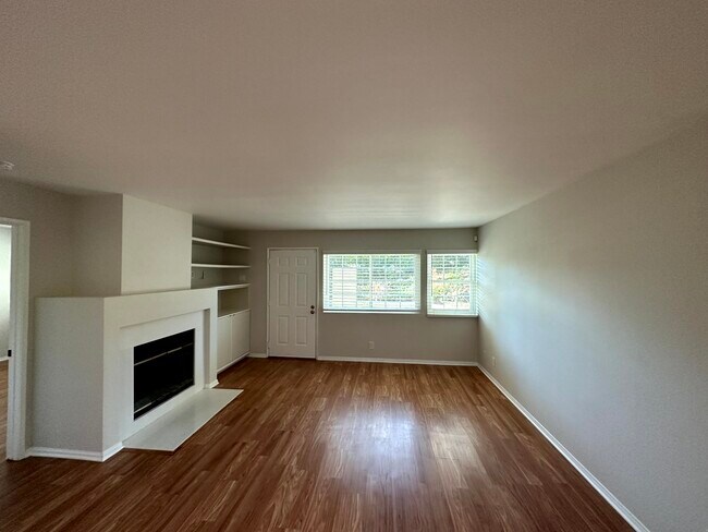 Photo - 4240 Lost Hills Rd Unidad #801