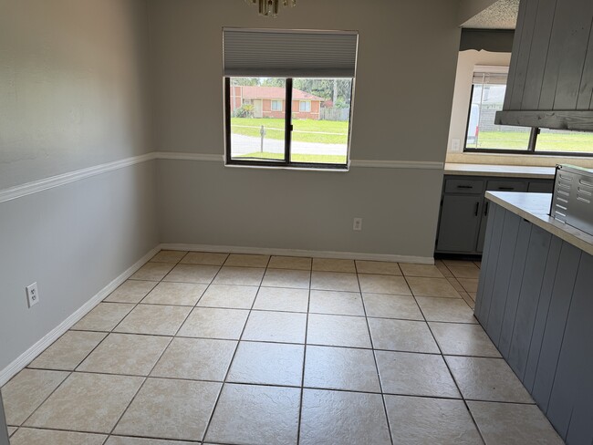 Photo - 8418 Bottlebrush Ct