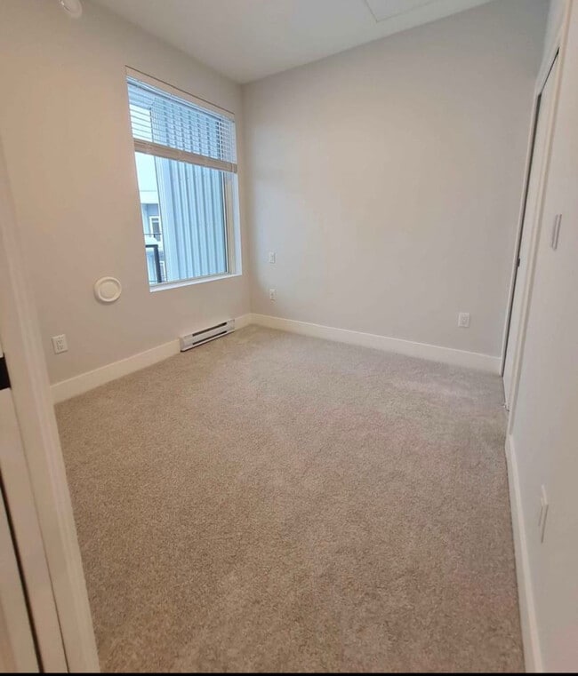 Photo - 20360 Logan Av Unit 519