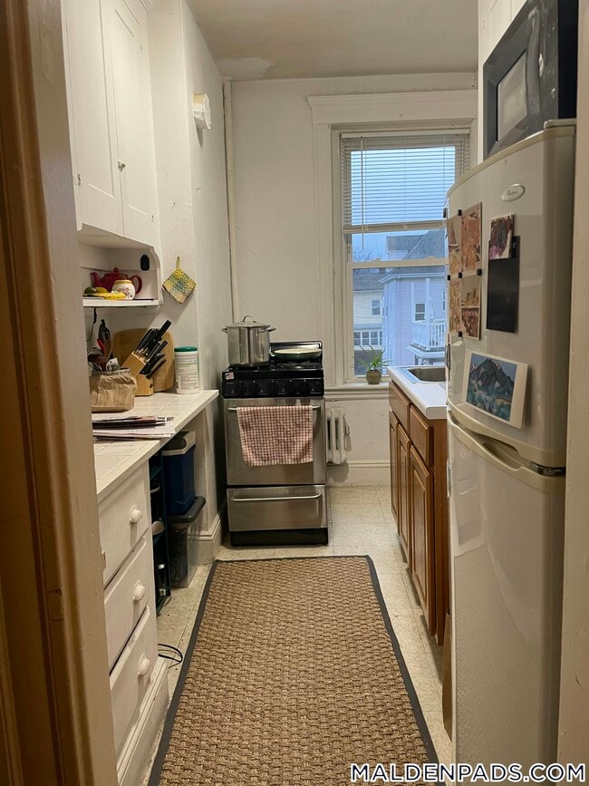 Photo - 170 Maple St Unit 207