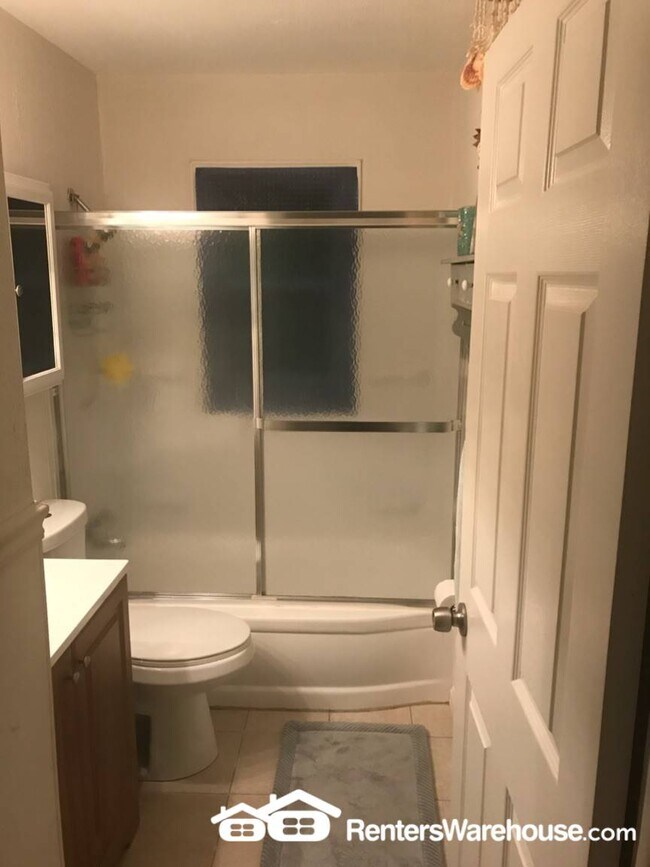 Photo - 115 Heather Stone Way