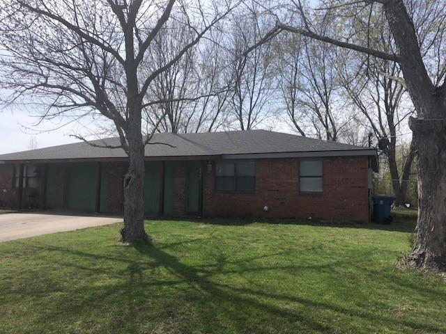Photo - 1406 SW D St Townhome