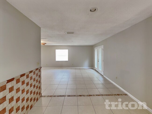 Photo - 508 Cedar Grove Dr