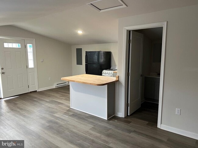 Photo - 277 Briarwood Cir Unit 5