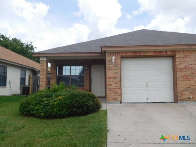 Photo - 933 Rosewood Dr Townhome