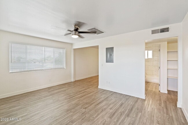 Photo - 1707 N 18th St Unit B9