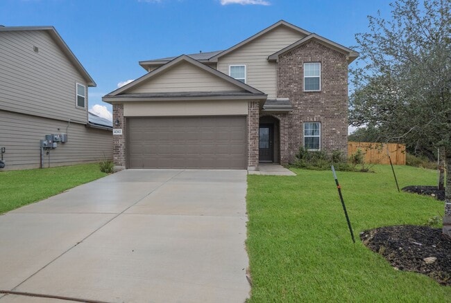 Photo - Private Cul-de-Sac Living with Spacious Backyard