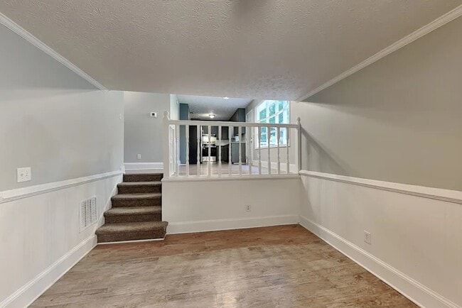 Photo - 3246 Bruckner Blvd SW