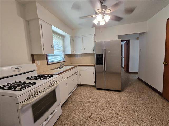 720 Oaklawn Dr