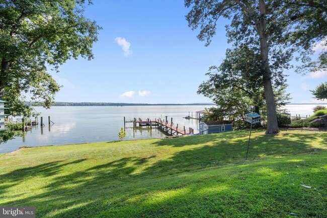 Building Photo - 5837 River Dr Rental