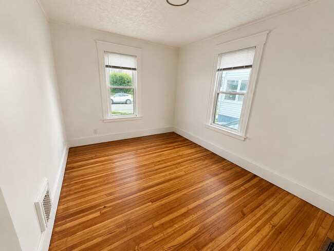 Photo - 18 Buell St Unit 1st FL