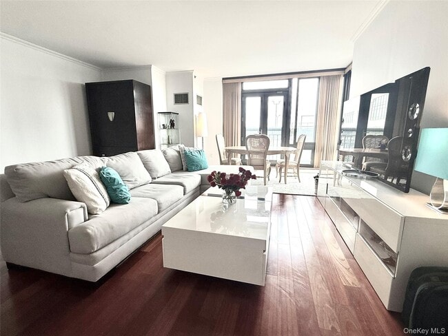 10 City Pl Unit 9G