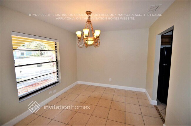 Photo - 1004 Highgrove Ct