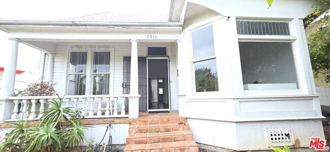 Building Photo - 2016 20th St Rental