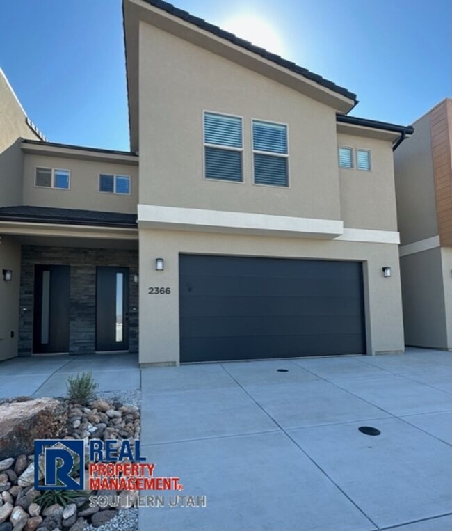 Townhome in South Desert - Townhome in South Desert