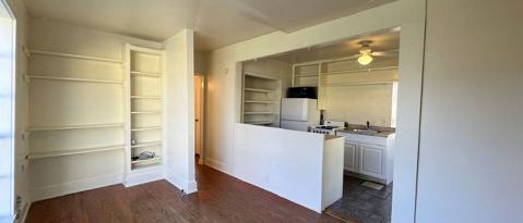 3404 1/2 Grooms St- - 3404 1/2 Grooms St- Rental