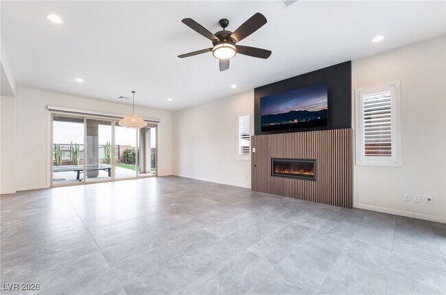 Photo - 6348 Skystone St