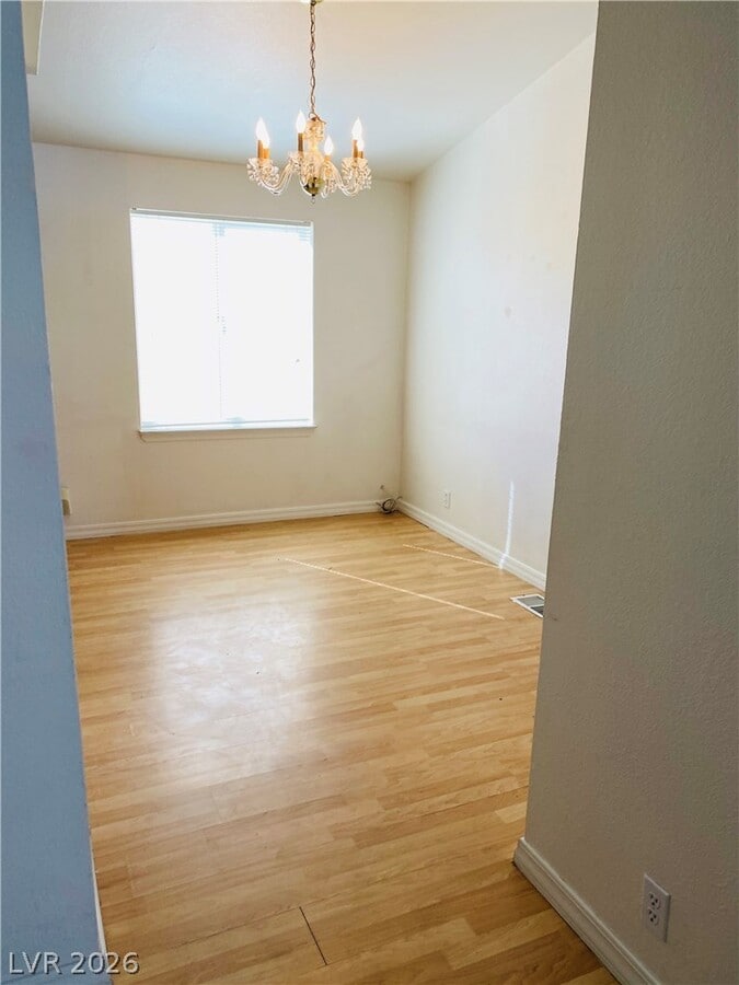 Photo - 700 Elm St