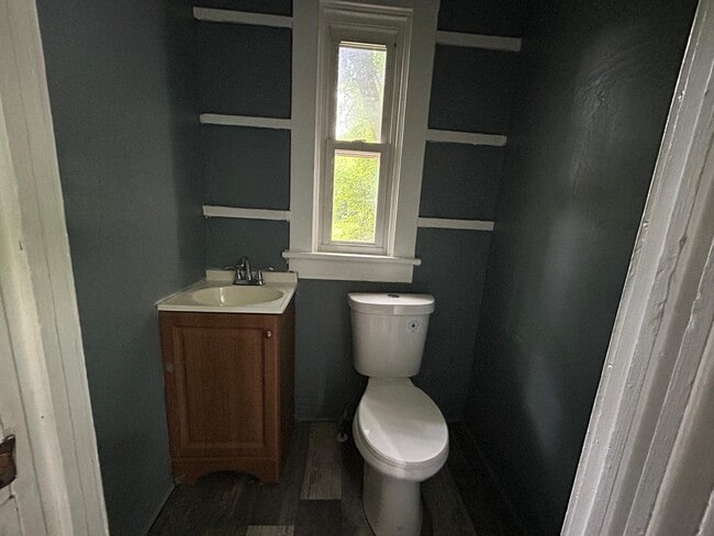 Photo - 3065 Moosewood Ave