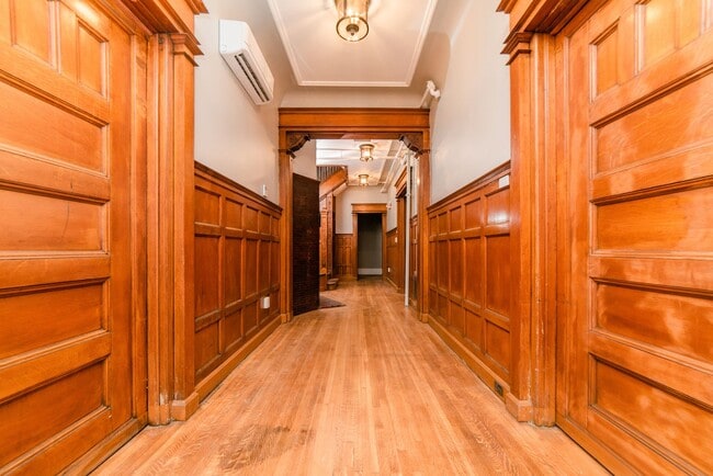 Photo - The Hamilton