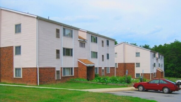 Parkview Gardens - Parkview Gardens Apartments