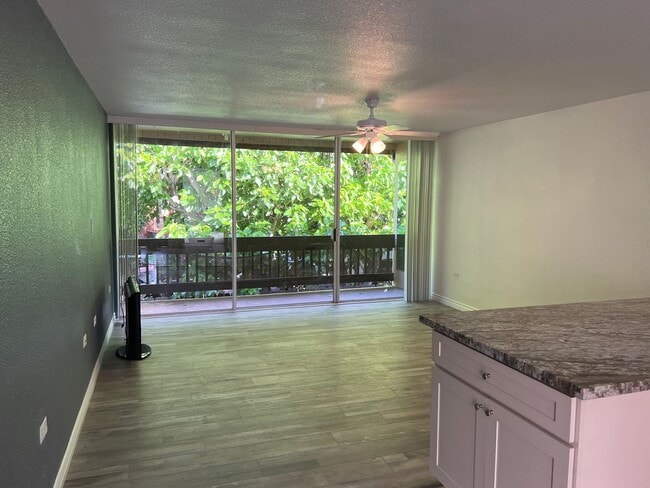Photo - 120 Hui Rd F Unit NR-C13