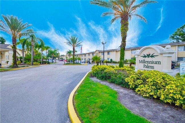 Building Photo - 2/2 Condo in Millenium Palms