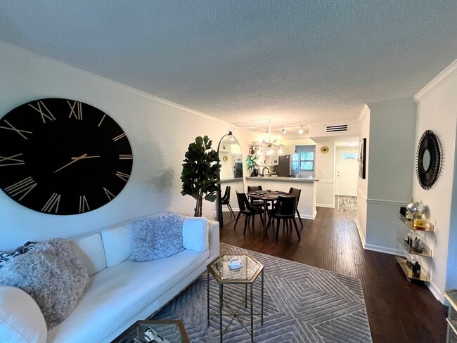 Photo - 2907 NE 8th Ter Unit 103