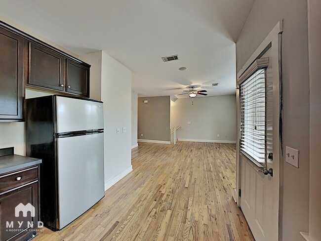 Photo - 171 Herring St