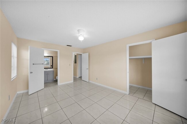 Photo - 4824 Lucaya Dr Unidad 1