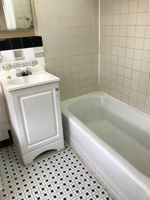 Photo - 283 Spring St Unit 4