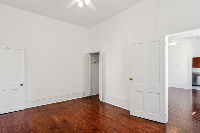 1434 Constance St Unit 4