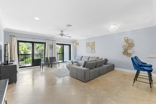 Photo - 11397 Pond View Dr Unit E202