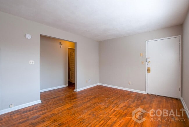 Photo - 954 St Charles Ave NE Unit 6