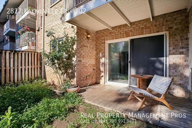 Photo - 2827 Kalmia Lee Ct Unit 102