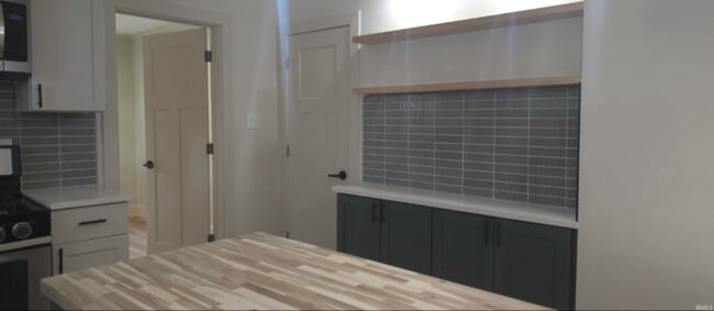 Photo - 1117 N Iowa St