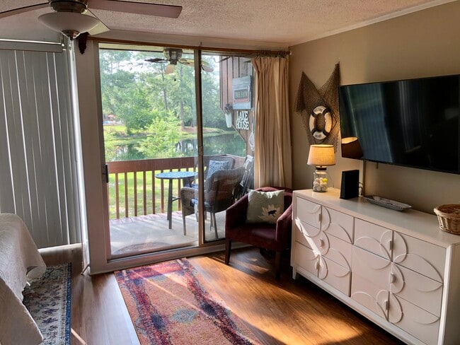 Photo - 108 Lakeside Villla Unit 108